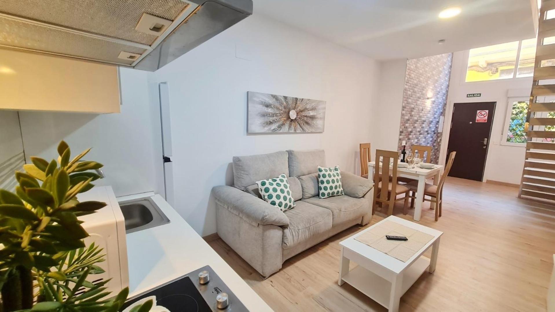 מאלגה Duplex Huelin II & Beach מראה חיצוני תמונה